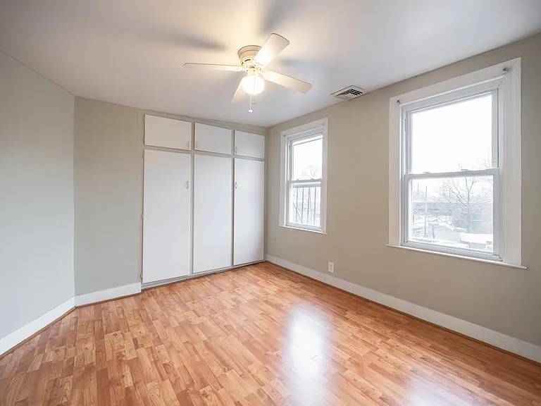 768 State St #2 — Photo 6