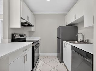 24 Crossings Cir APT D, Boynton Beach, FL 33435