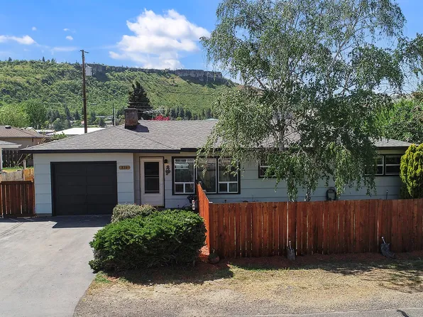 833 Cascade St W, The Dalles, OR 97058