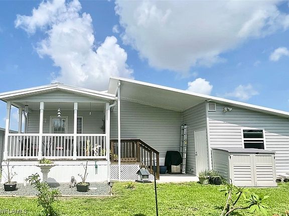 2nd image of 757 Knotty Pine Cir