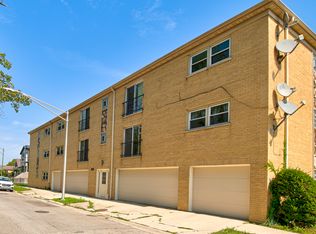 3207 N Pontiac Ave APT 2S, Chicago, IL 60634