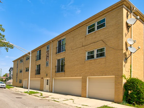 3207 N Pontiac Ave APT 2S, Chicago, IL 60634