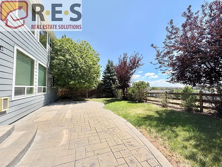 1698 Peridot Ln — Photo 30