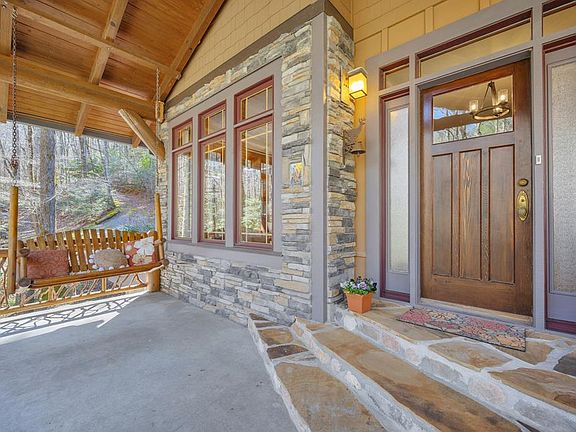 16th image of 740 Little Rock Creek Rd