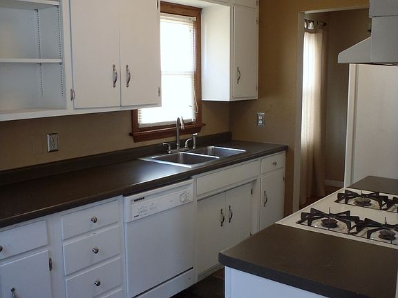 Bright kitchen with slate floors
