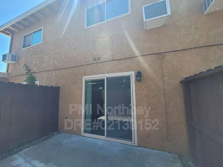 1200 Dana Dr #9 — Photo 22