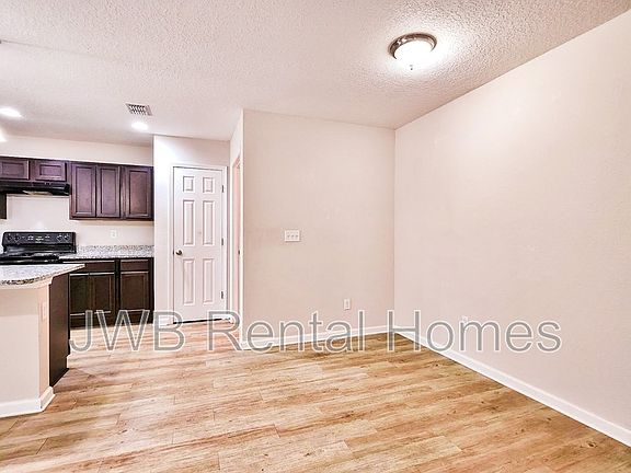 4th image of 8148 Metto Rd