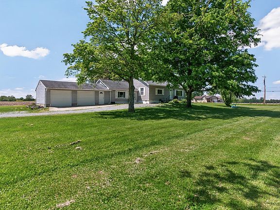 5th image of 12841 Centerfield Rd