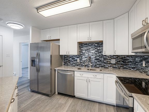 2nd image of 475 Straight Creek Drive UNIT 302
