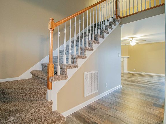2nd image of 284 Ballygar Ct