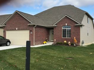 30015 Quincy St, Chesterfield, MI