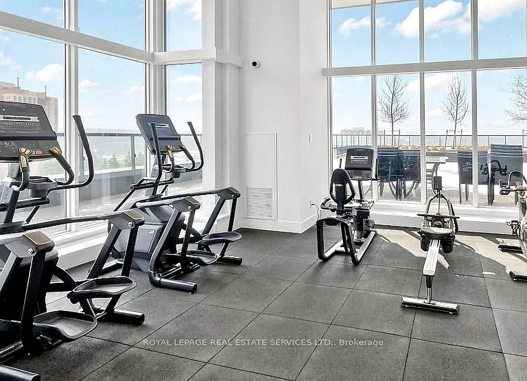 2485 Taunton Rd #516 — Photo 30