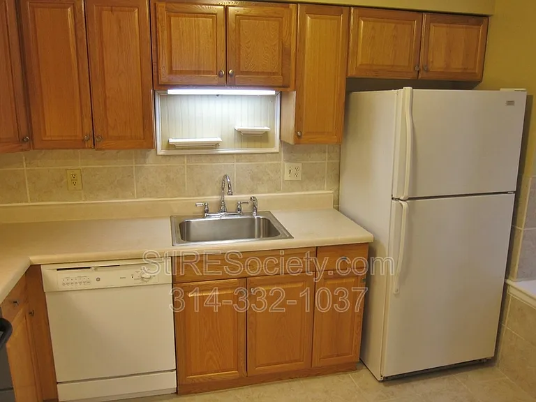 3837 Shenandoah Ave — Photo 3