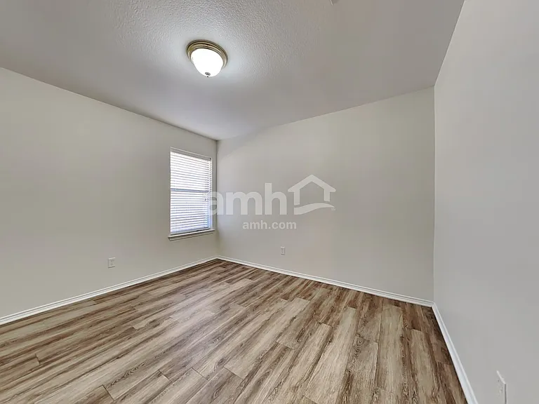 333 Rock Hill Dr — Photo 19