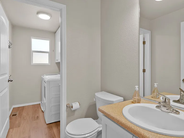 15539 Colorado Central Way — Photo 26