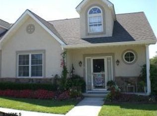 1 Holly Hills Ct, Millville, NJ 08332