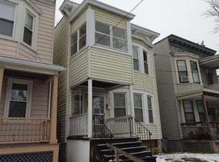 18 W Van Vechten St, Albany, NY 12209