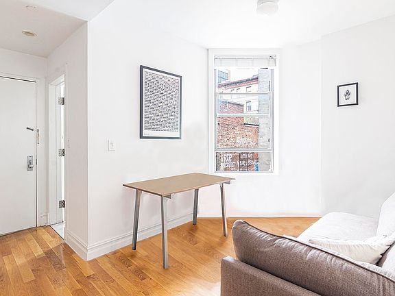 5th image of 157 Ludlow St APT 3F