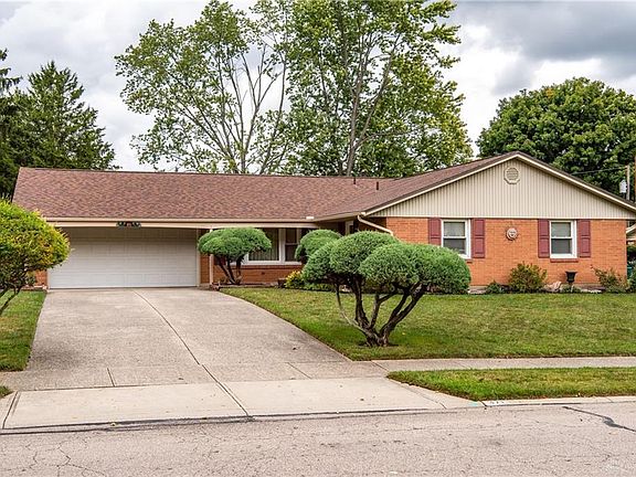2nd image of 371 Zimmer Dr
