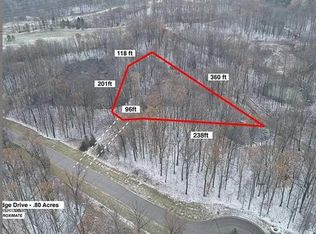 7533 Maple Ridge Dr, Clarkston, MI 48346