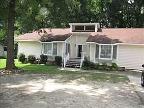 1st image of 105 Curl Dr