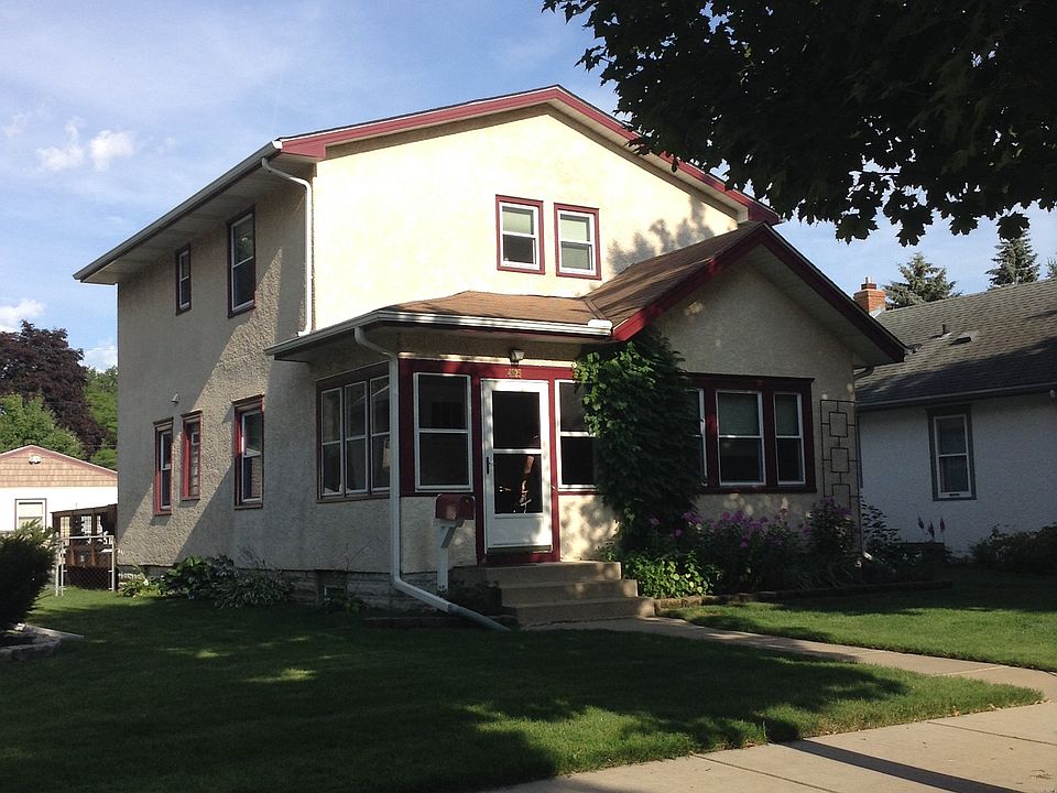 2nd image of 4925 33rd Ave S