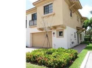 4730 Cypress St, Pompano Beach, FL 33073