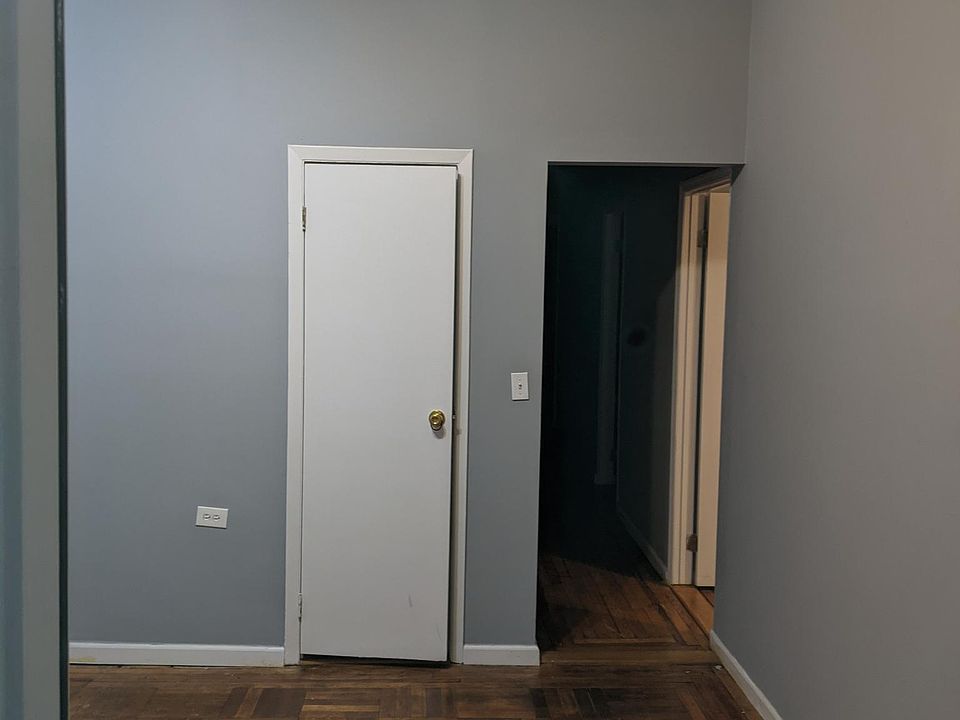 1st image of 3717 Seagate Ave #2B