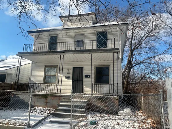 17421 Lumpkin St, Hamtramck, MI 48212