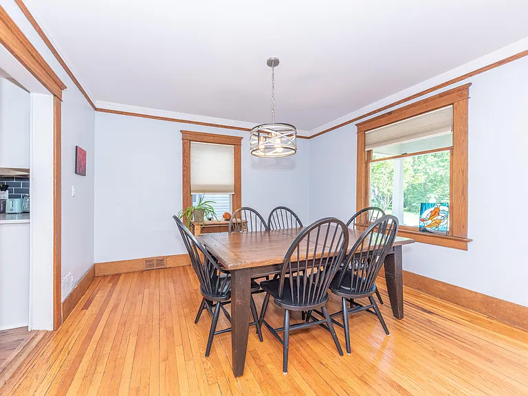 1123 W Huron St — Photo 19