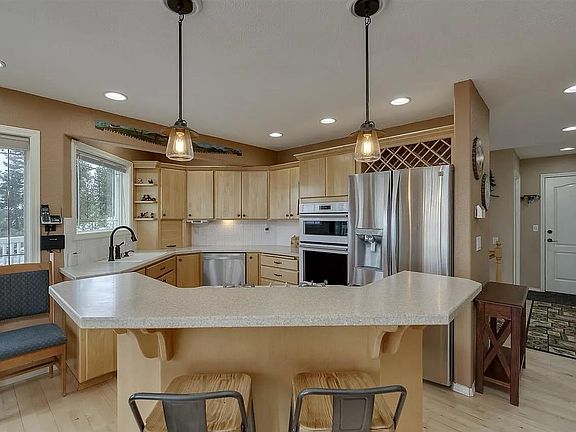 4th image of 19116 E Terrapin Ln