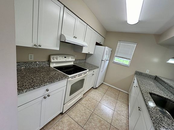 4th image of 202 N Grannis Ave