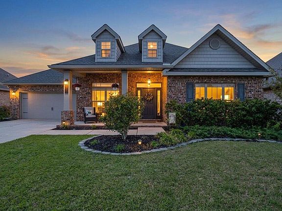 2nd image of 411 Chickadee St