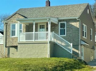 908 Ridge Ave, Toronto, OH 43964