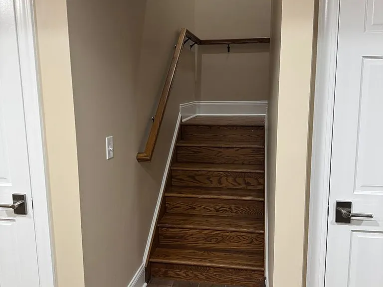 330 Linden Ave — Photo 14