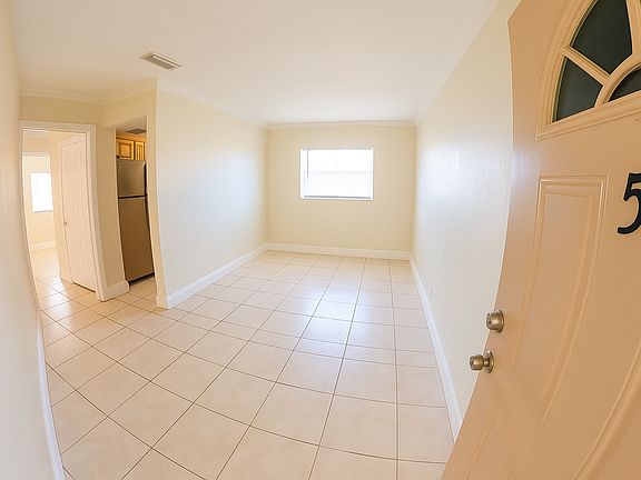 4th image of 5621 NE 22nd Ave #5