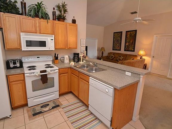 2nd image of 426 Reserve Dr
