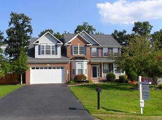 5423 Quaint Dr, Woodbridge, VA 22193