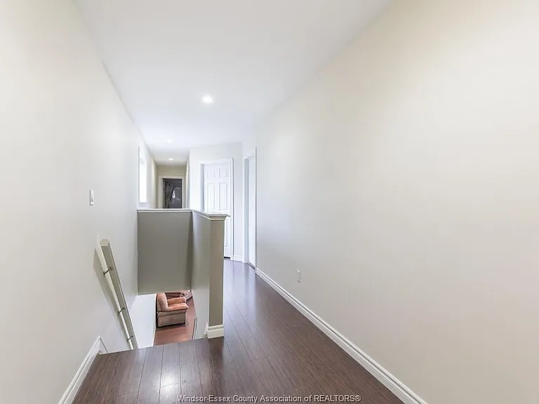 700 Bridge Ave — Photo 7