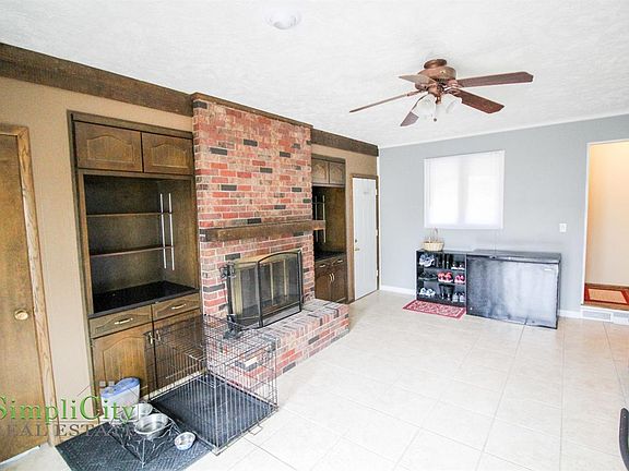 5th image of 4430 Kirkwood Dr