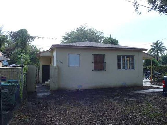 4th image of 10150 NW 21st Ct