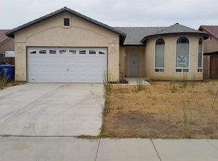 218 Sunny Meadow Dr, Bakersfield, CA 93308