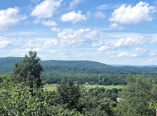 13 Canada Goose Dr, Allamuchy, NJ 07840
