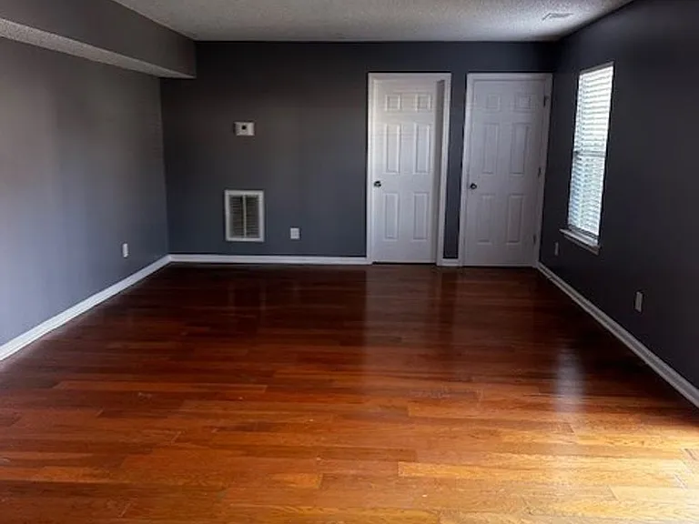 6 Springwater Dr — Photo 11