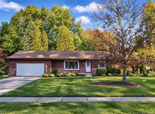 651 Ivywood Dr, Tallmadge, OH 44278