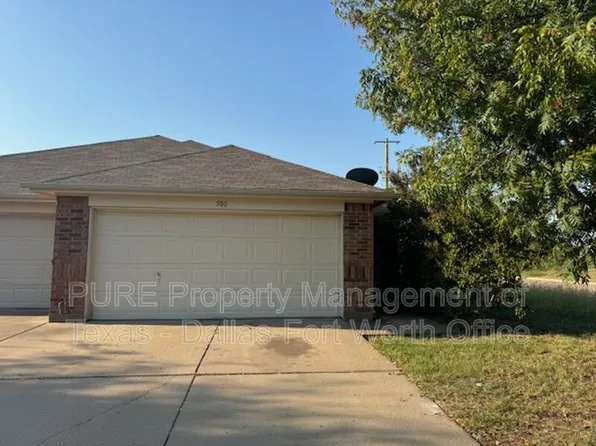 500 Brookbank Dr, Crowley, TX 76036