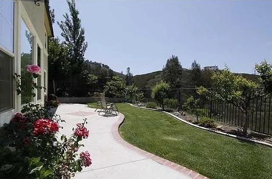 2750 Dove Tail Dr — Photo 11