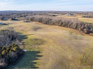 10056 S Bullington Rd, Fredericksburg, IN 47120