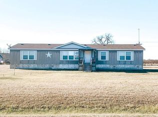 265 W Oaks, Victoria, TX 77905