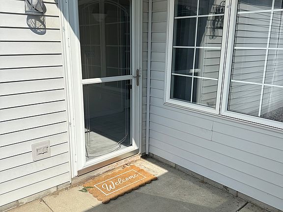2nd image of 1646 Fir Ave
